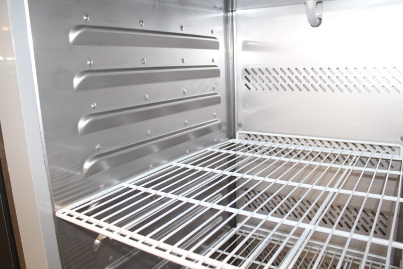 CONGÉLATEUR EN ACIER INOX 1 PORTE 560L ENERGY LINE – Image 2