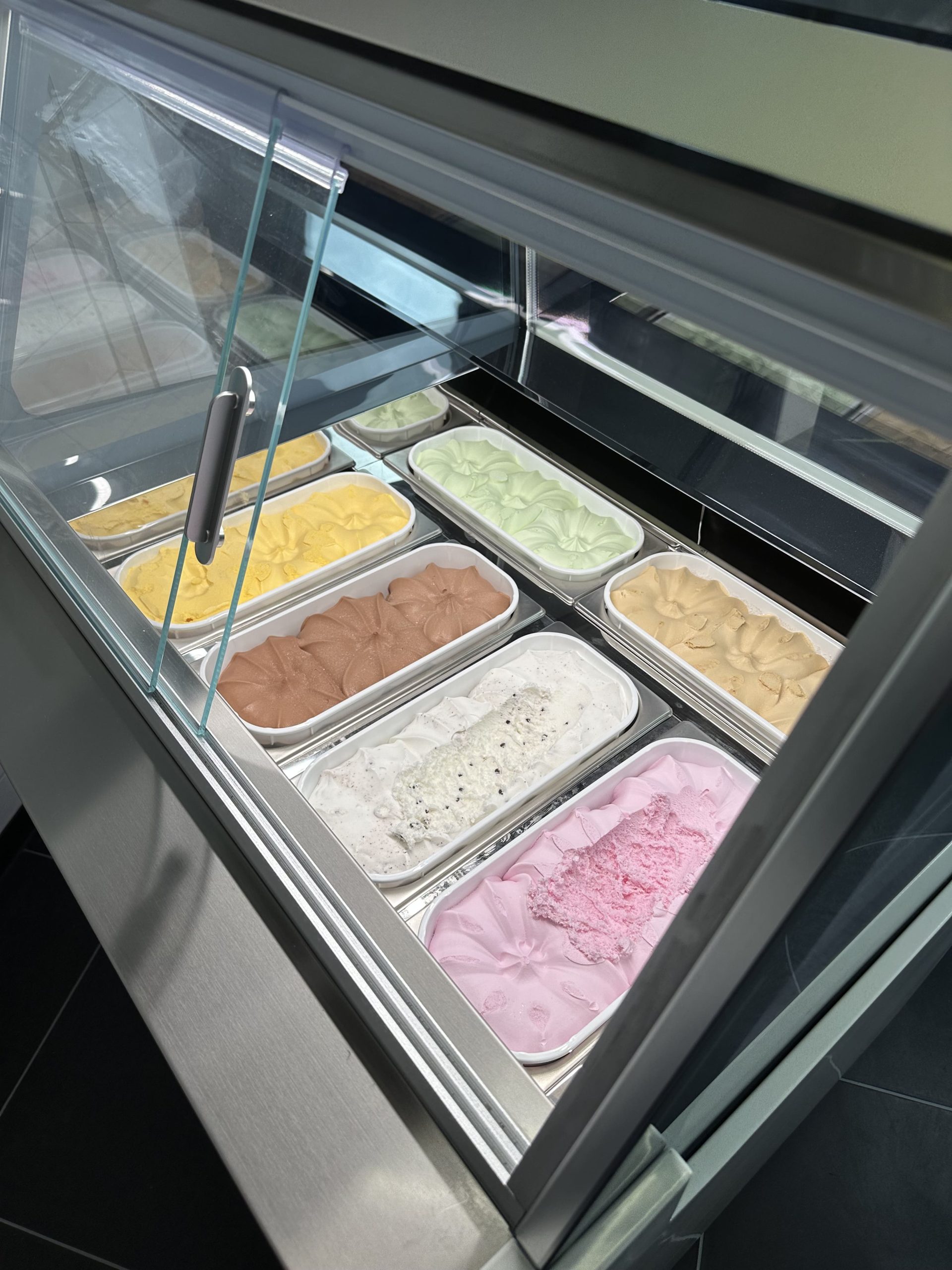 VITRINE À CREME GLACÉE KOMODO 6X5L – Image 17