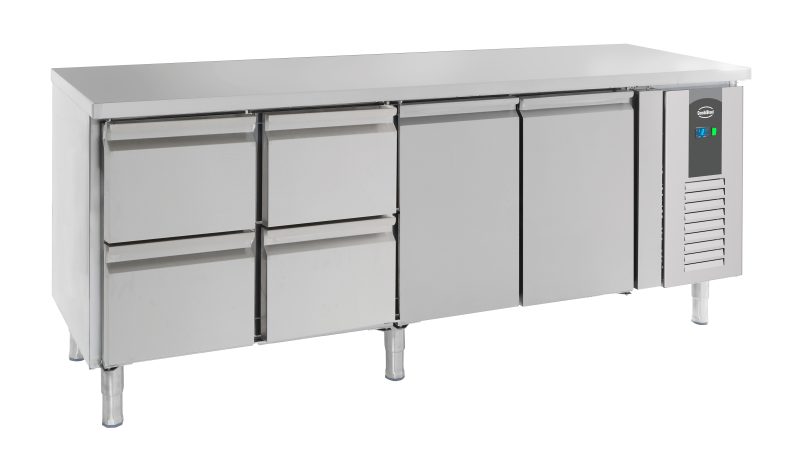 700 TABLE RÉFRIGÉRÉE 2 PORTES ET 4 TIROIRS